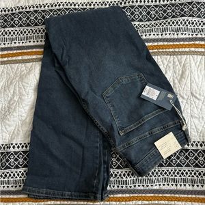 High-Rise Bootcut Jeans Smooth & Sculpt *NEVER WORN*